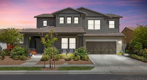 MLS: 225050553