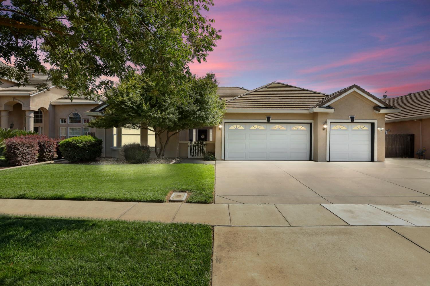 3604 Hillglen Avenue