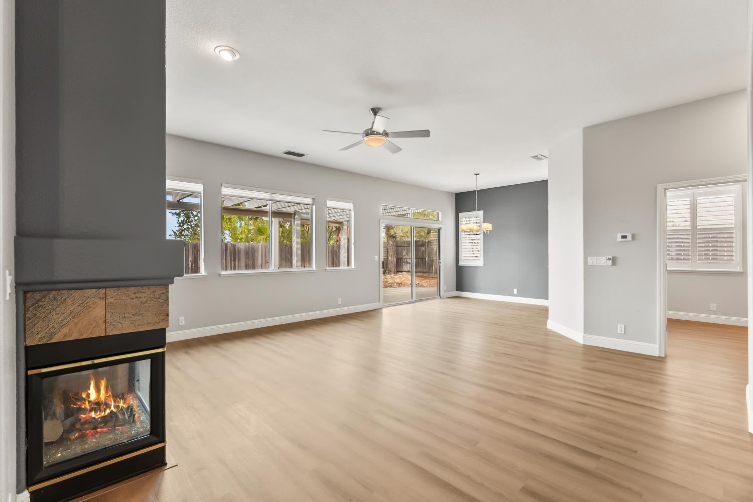 1033 Halidon Way