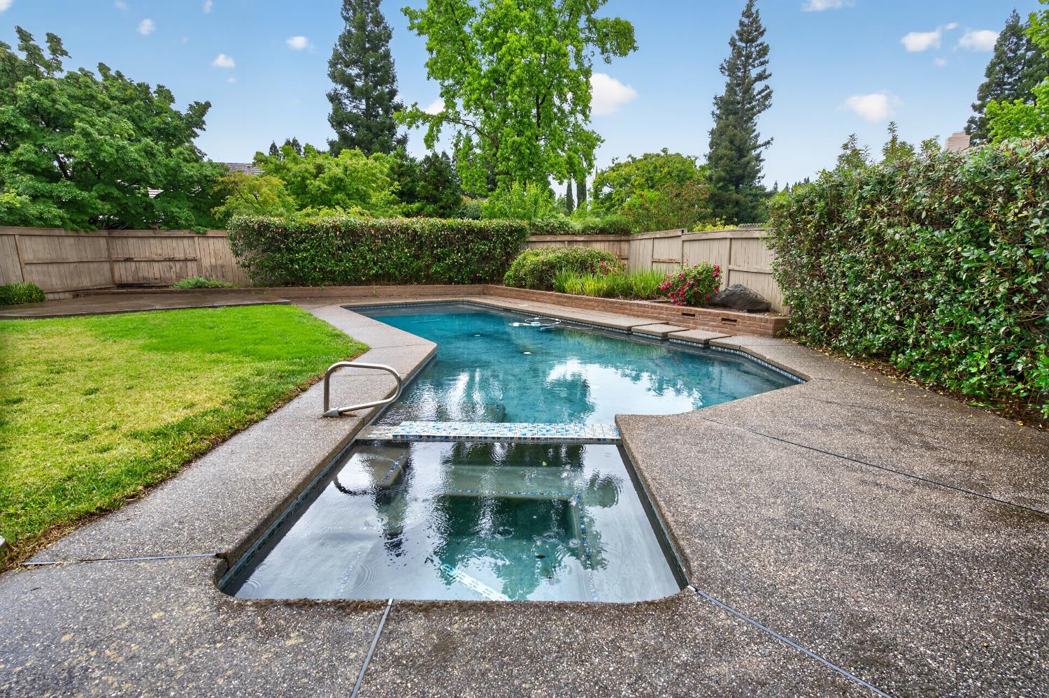 11526 Sutters Mill Circle