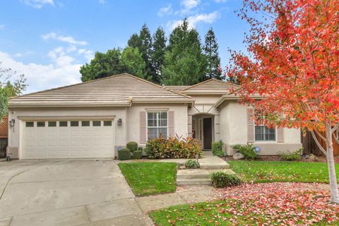 28 Eastham Court Sacramento CA 95833