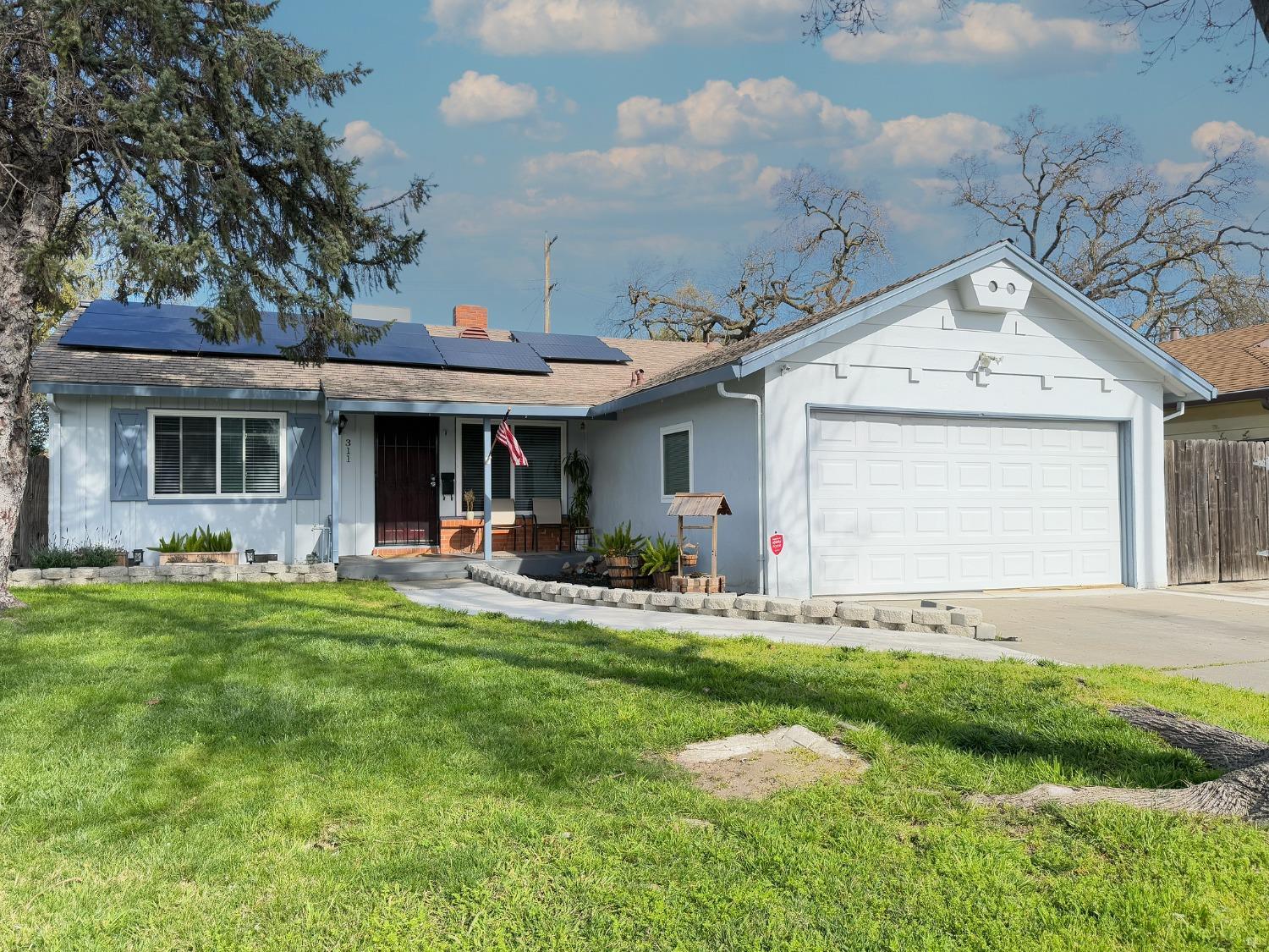 311 W Norwich Drive