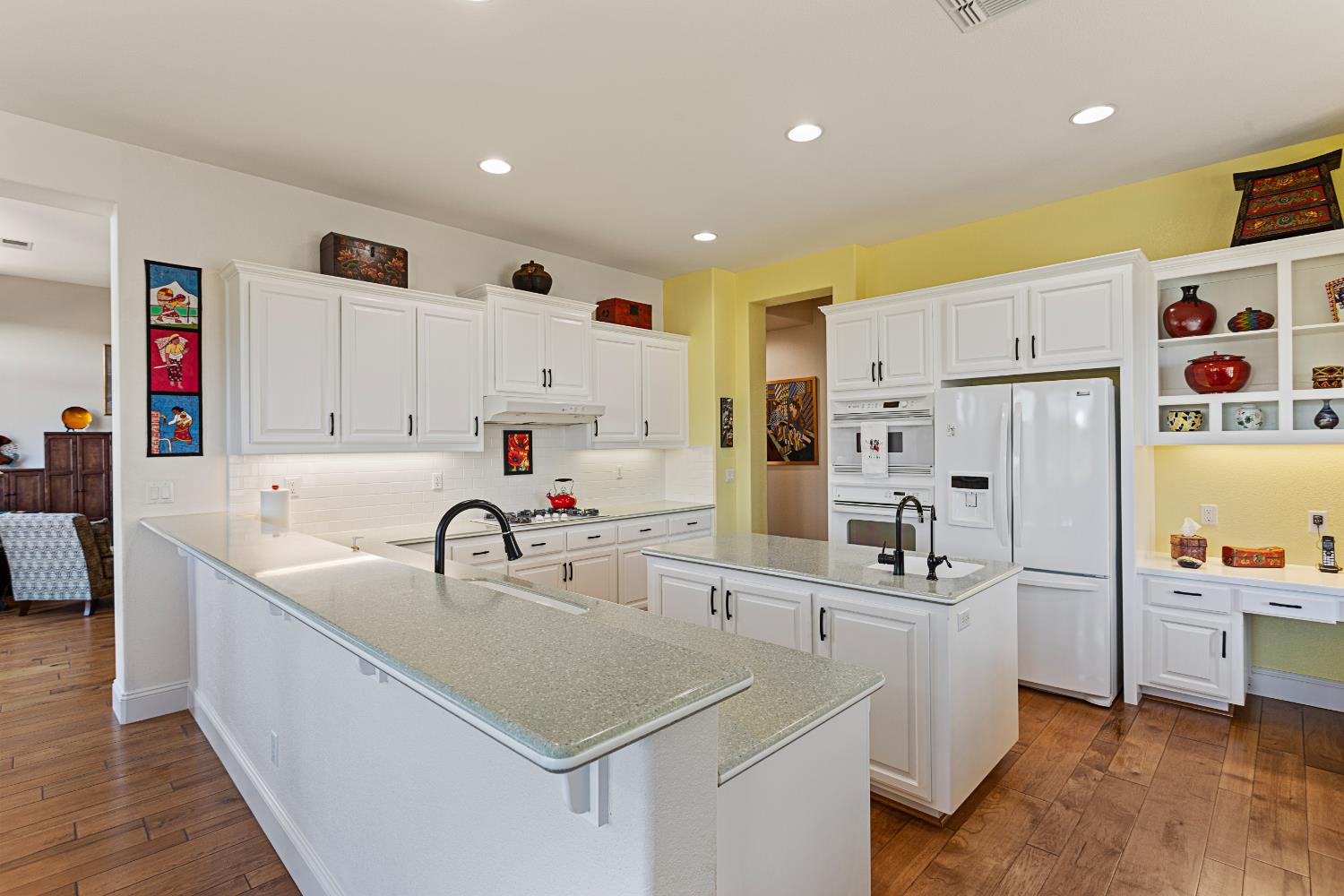 565 Sawka Drive