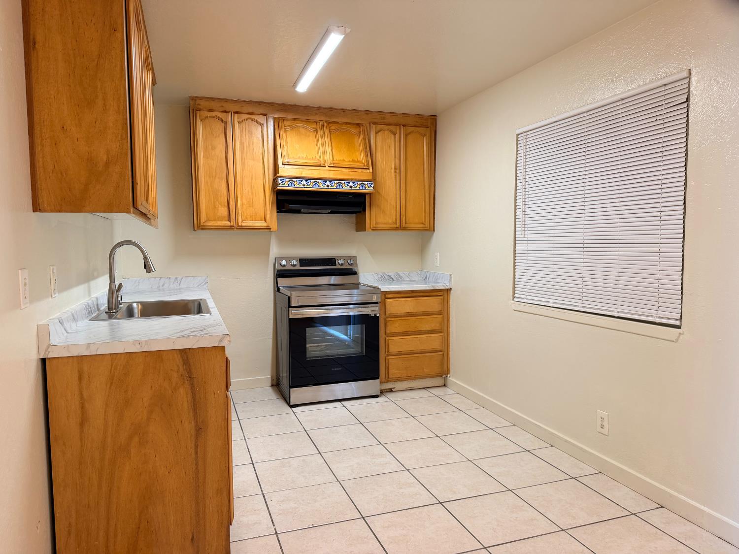 708 Northfield H