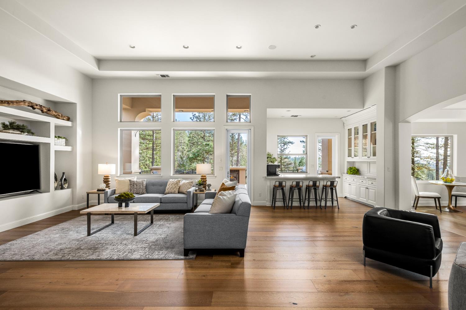 16301 Winchester Club Drive