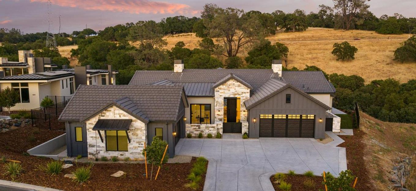 4901 Greyson Creek Drive