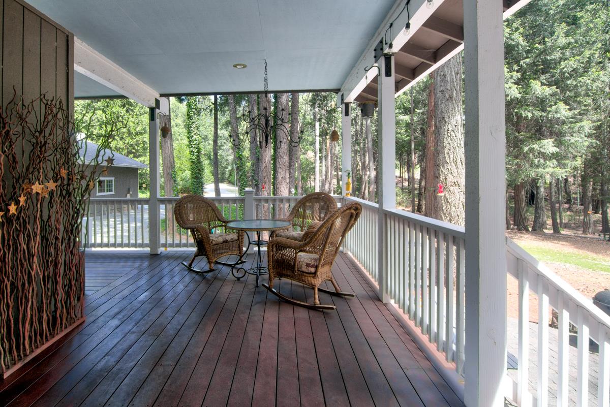 332 Coyote ct