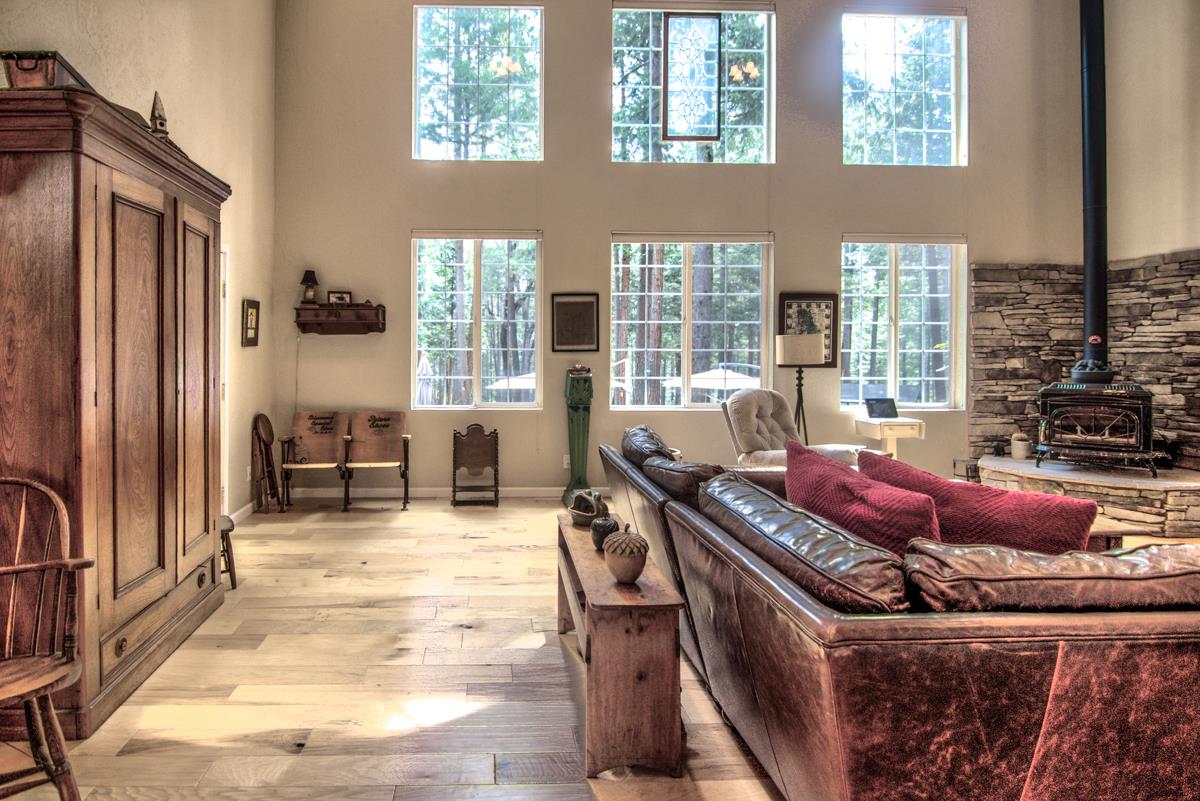 332 Coyote ct