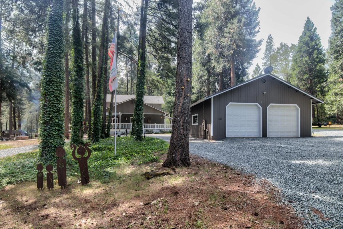 332 Coyote ct