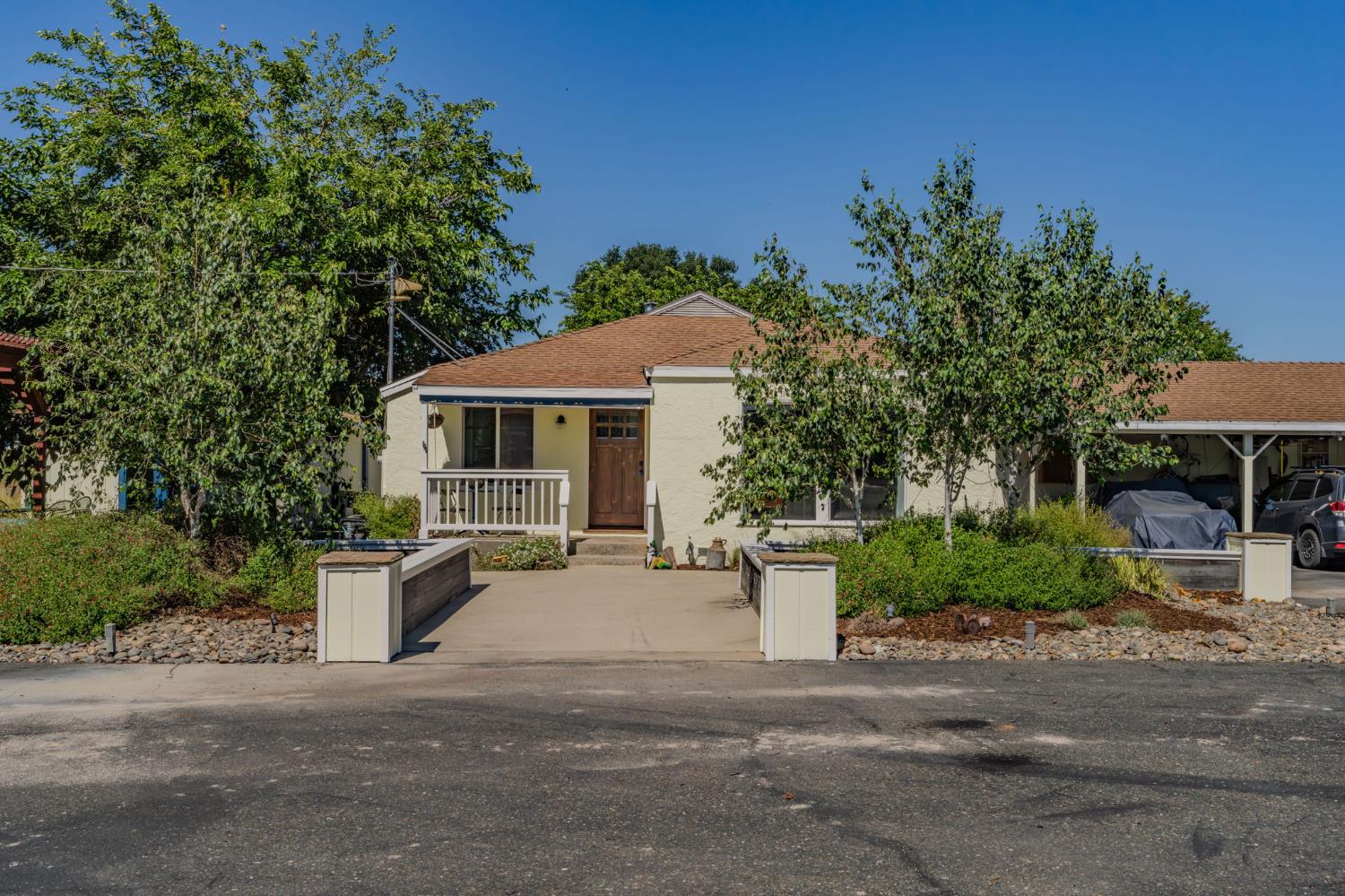 5726 Pettinger Road