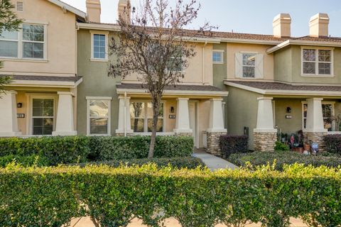 588 Cutting Horse Drive 164 Oakdale CA 95361