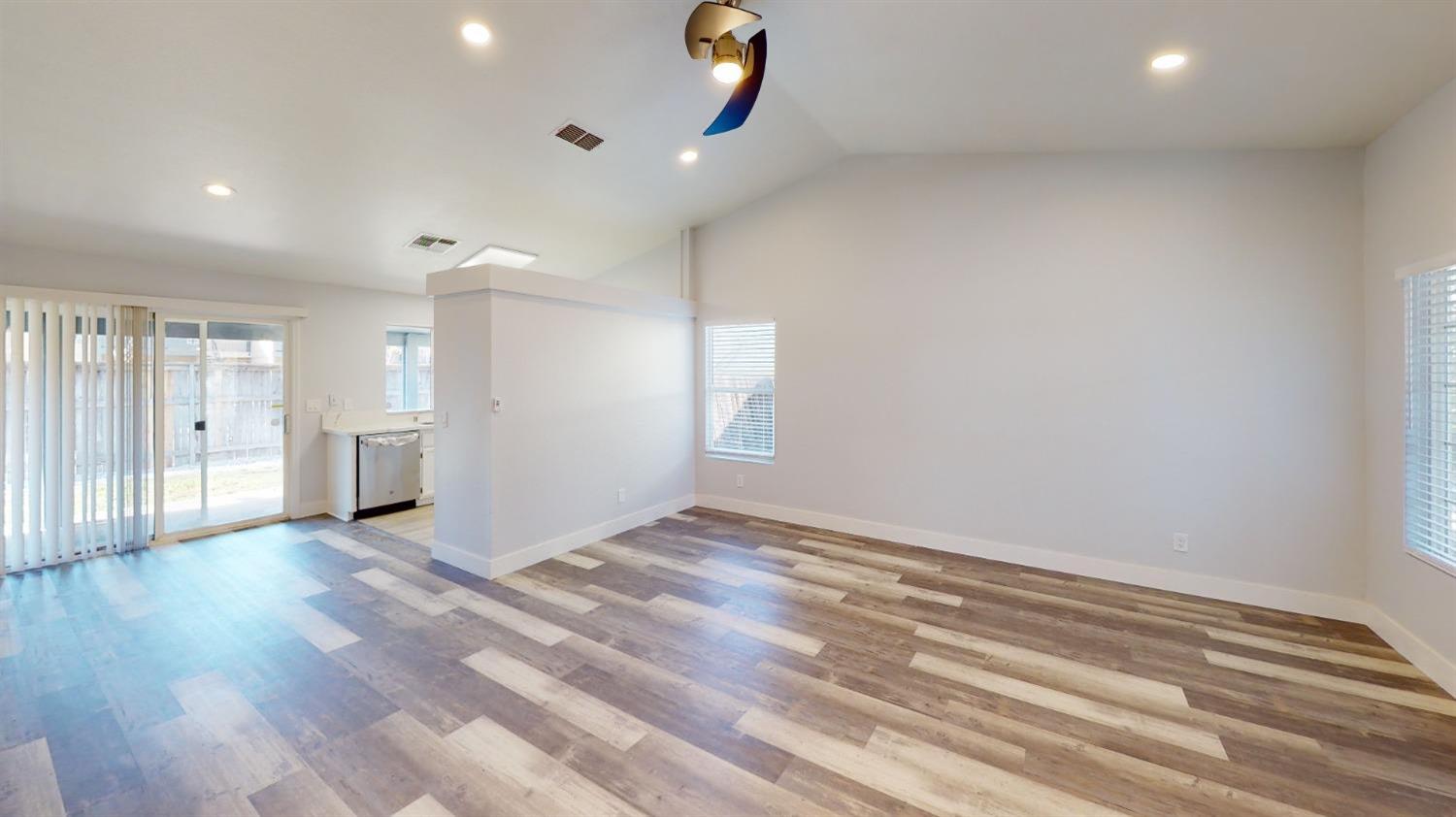 10544 Ragtime Cir