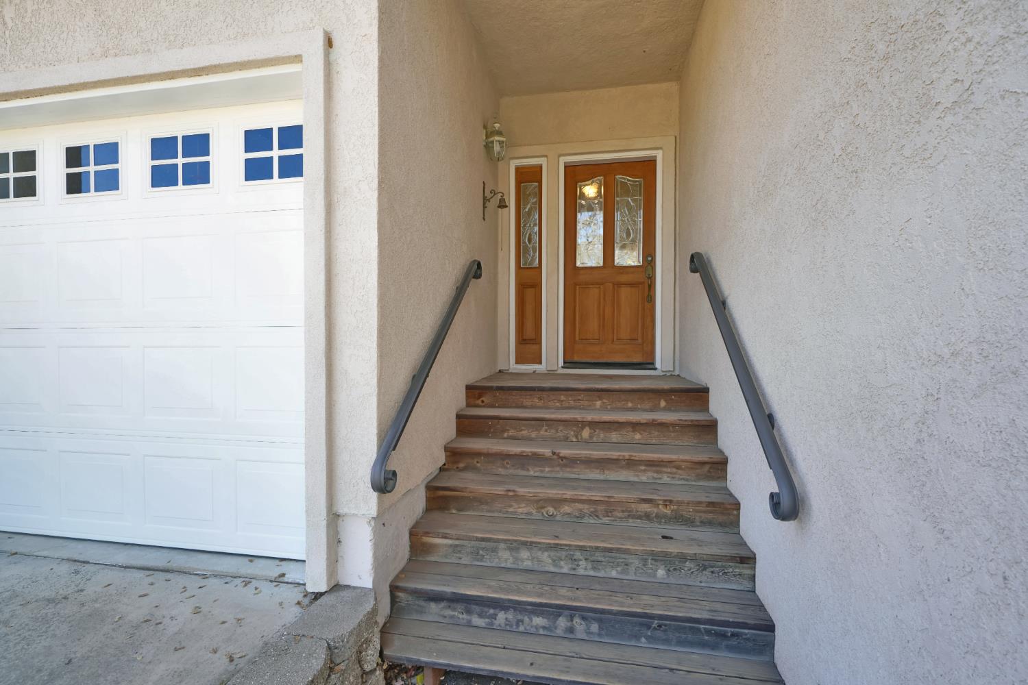 7032 Crystal Boulevard