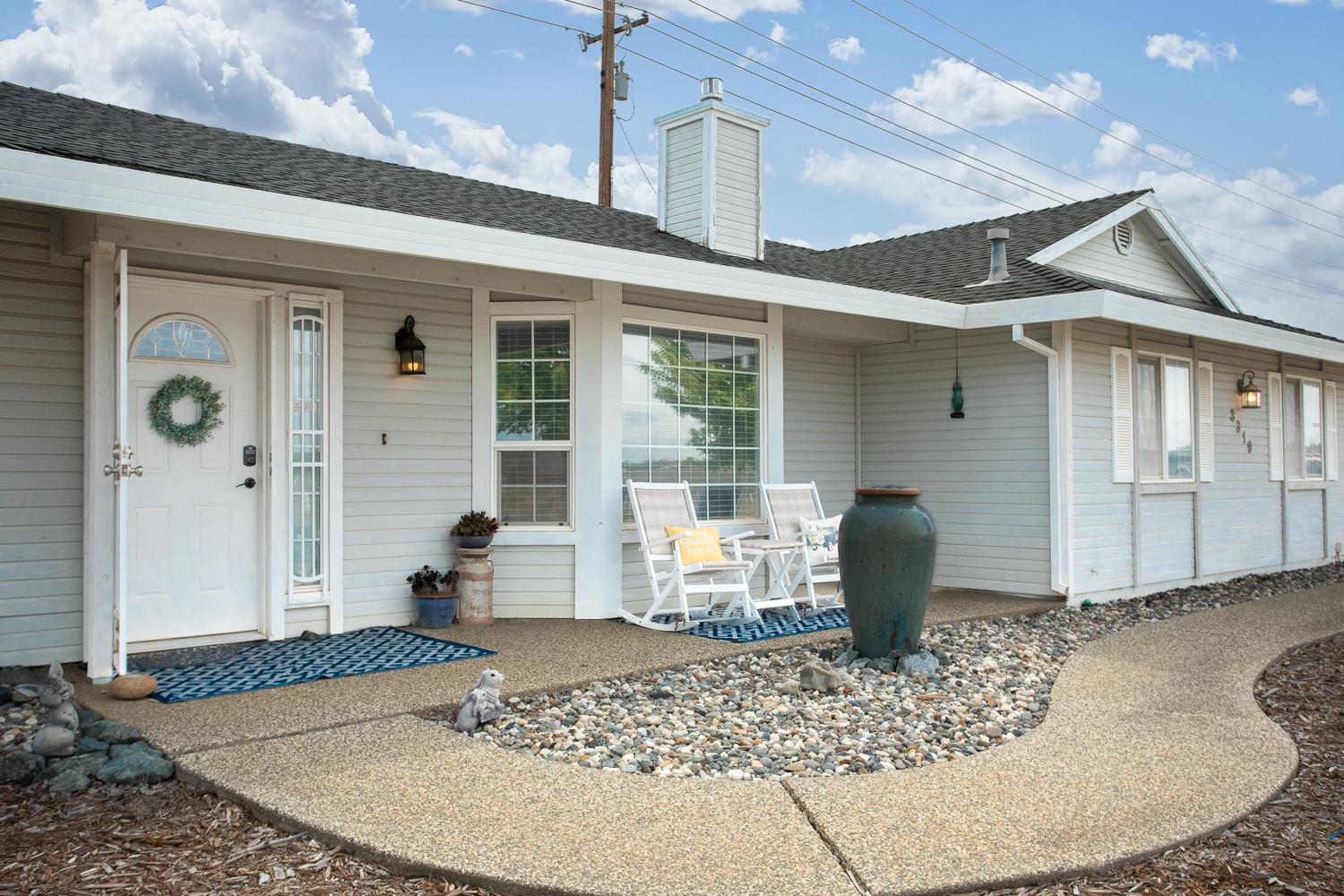 3319 Tierra Buena Road