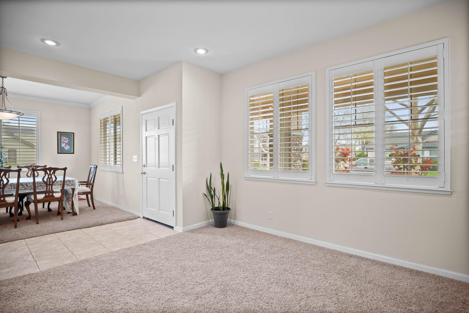 1307 Perry Court