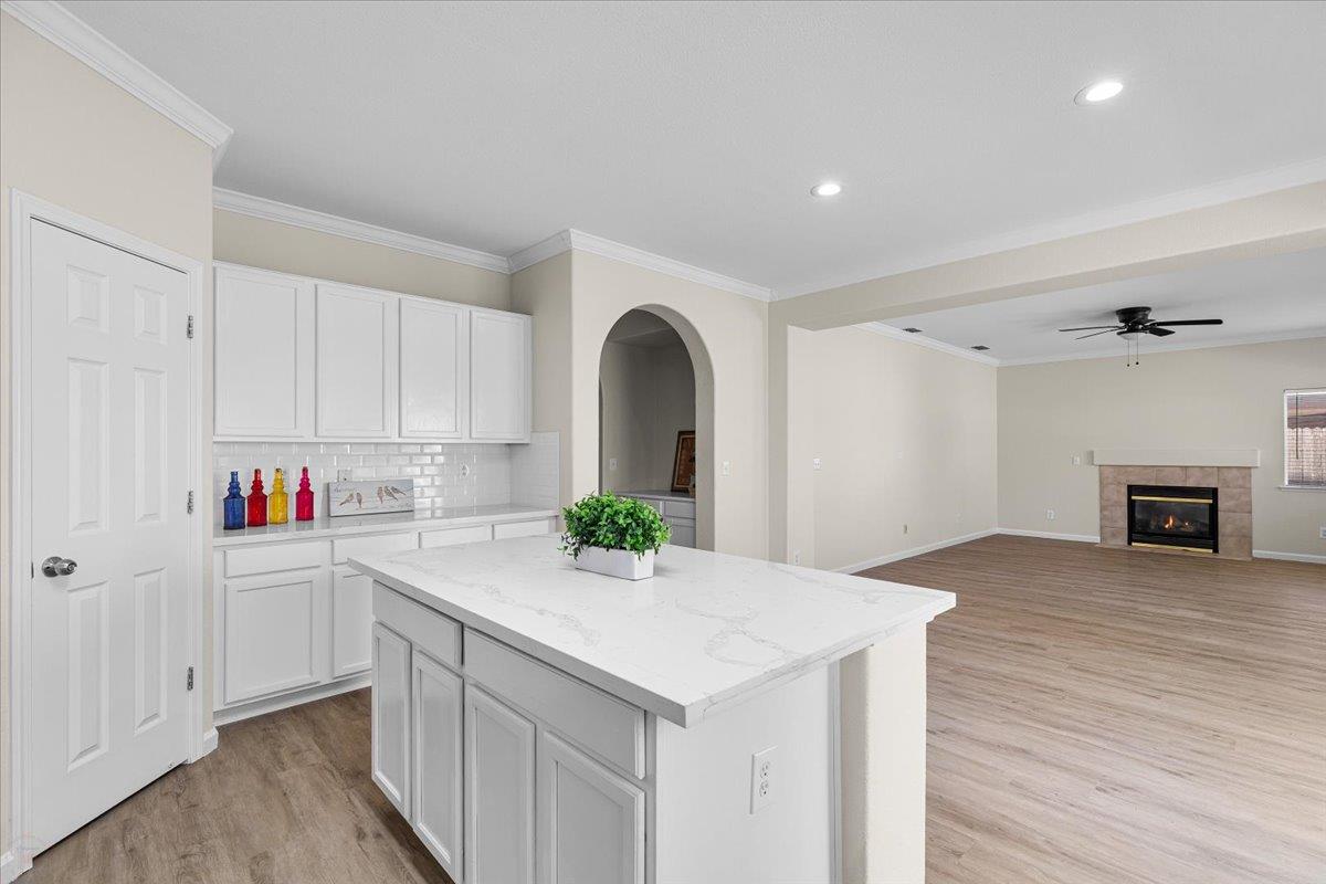 Turlock, California 95380, United States, 5 Bedrooms Bedrooms, ,3 BathroomsBathrooms,Residential,Active,168758