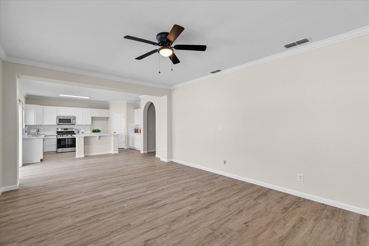 Turlock, California 95380, United States, 5 Bedrooms Bedrooms, ,3 BathroomsBathrooms,Residential,Active,168758