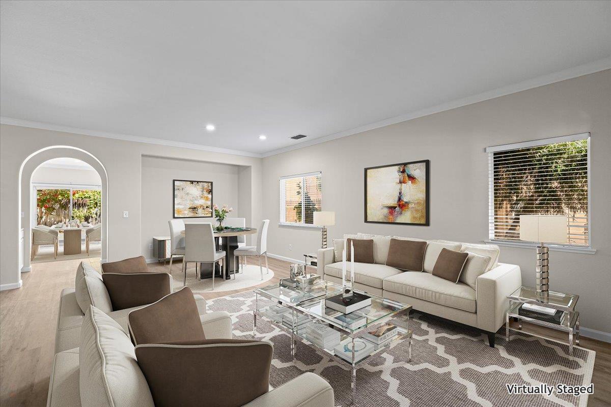 Turlock, California 95380, United States, 5 Bedrooms Bedrooms, ,3 BathroomsBathrooms,Residential,Active,168758