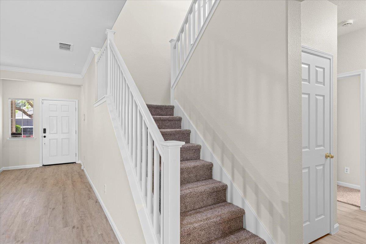 Turlock, California 95380, United States, 5 Bedrooms Bedrooms, ,3 BathroomsBathrooms,Residential,Active,168758