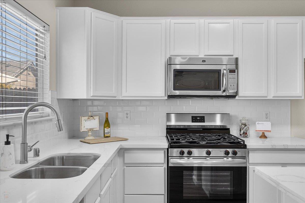 Turlock, California 95380, United States, 5 Bedrooms Bedrooms, ,3 BathroomsBathrooms,Residential,Active,168758