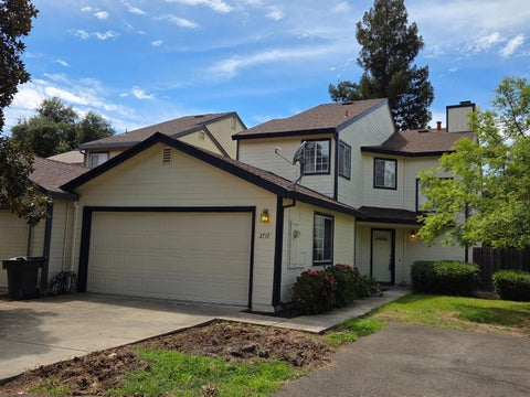 2717 Hoffman Woods Lane, Carmichael, CA 95608 - #: 226094660