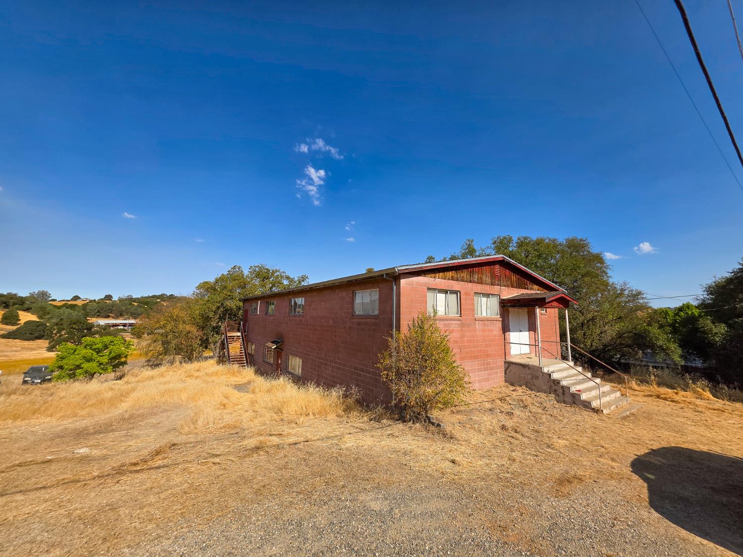 376 Russell Road