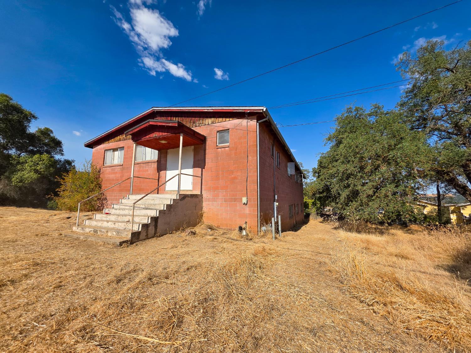 376 Russell Road