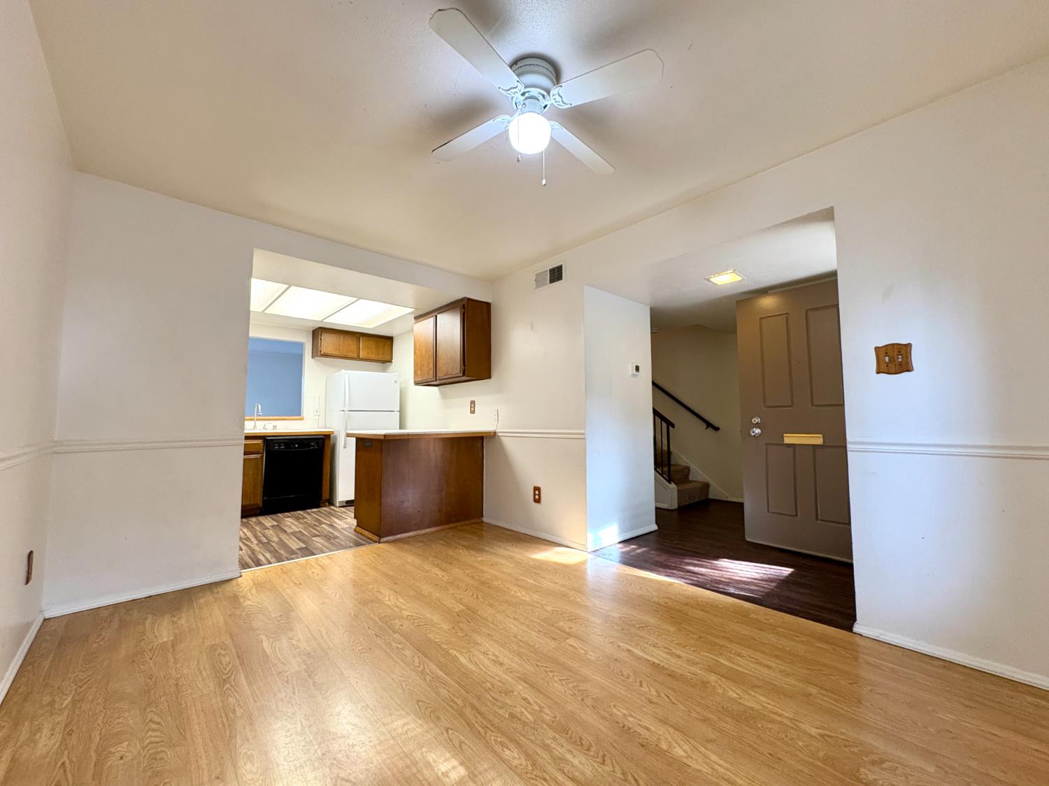 3504 Larchmont Square Lane