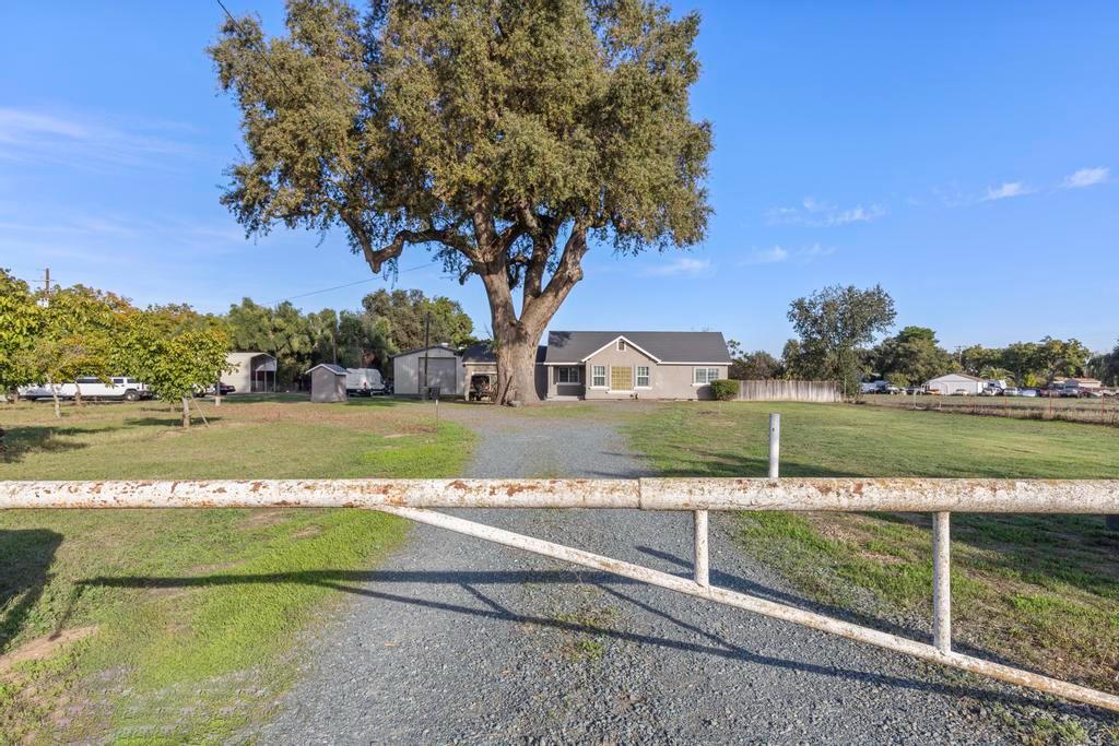 8713 State Highway 70
