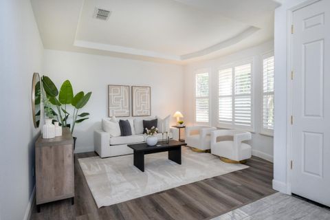 10208 Jenny Lynn Way Elk Grove CA 95757