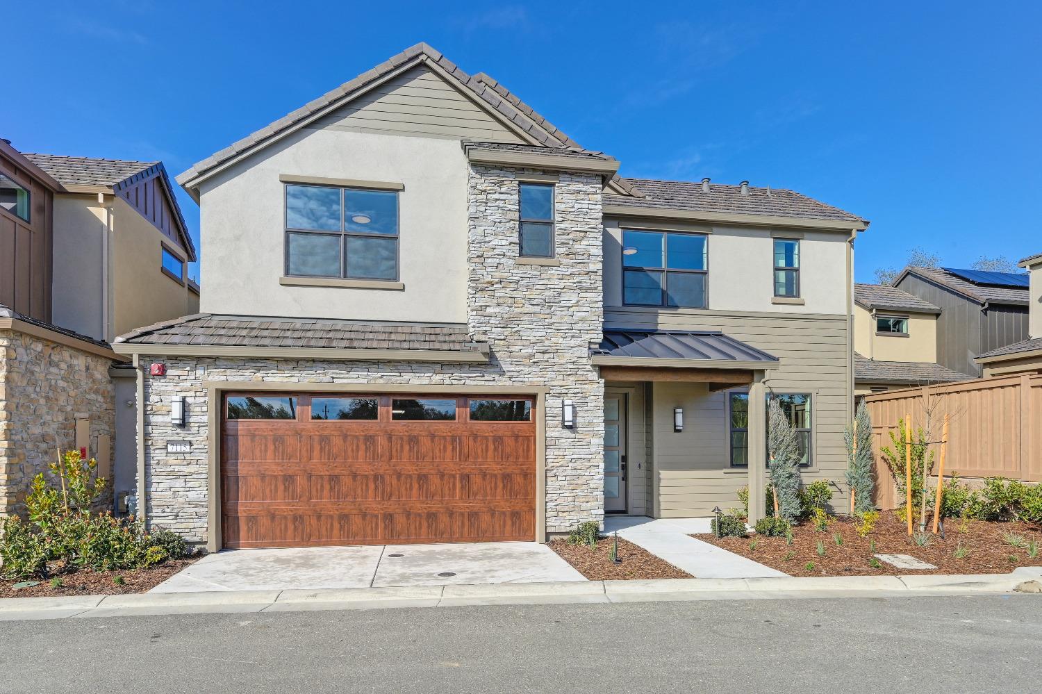 8464 Sun View Circle