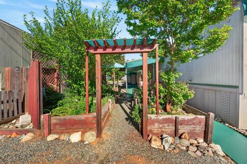 3945 3945 Grass Valley Hwy 28 Auburn CA 95602