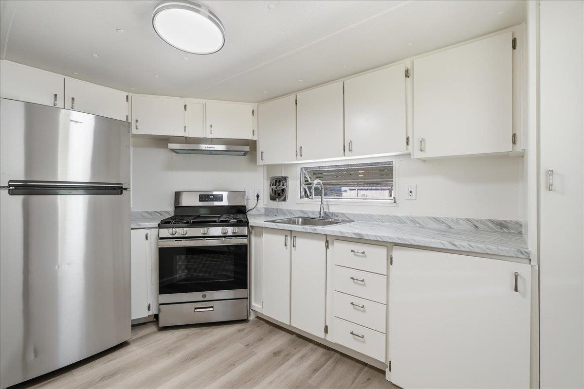 1525 Cold Springs Road 48