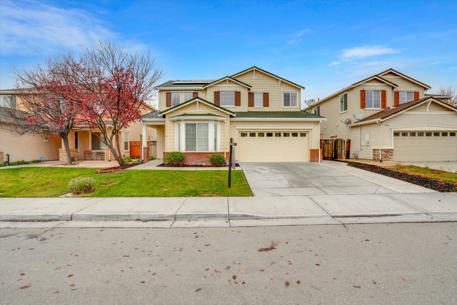 901 Saffron Drive