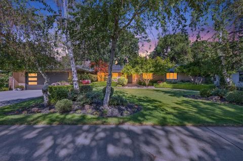 7233 Parkwoods Drive Stockton CA 95207