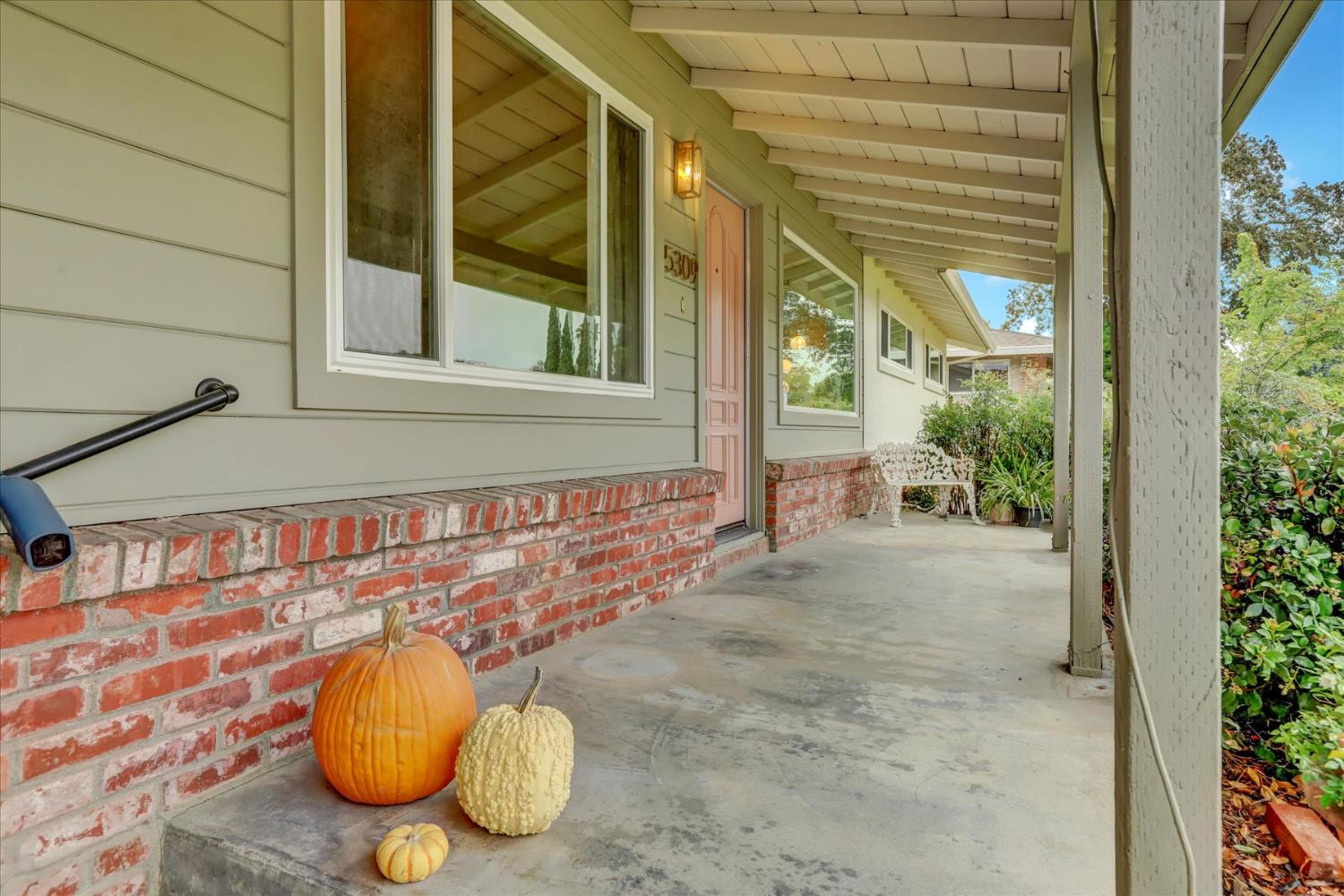 5309 Valhalla Drive