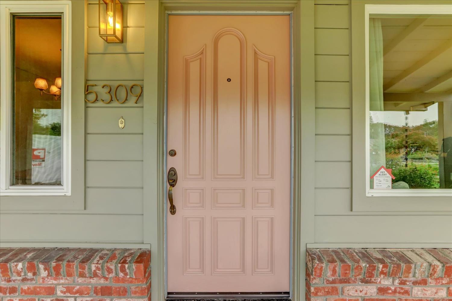 5309 Valhalla Drive