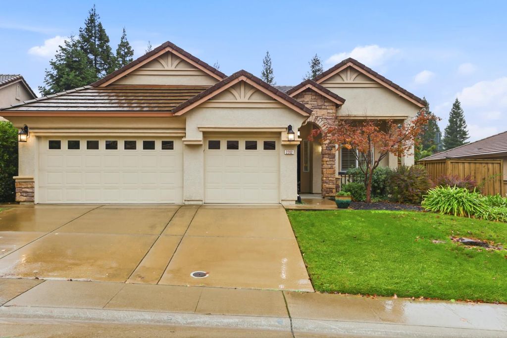 Photo of 2202 Stockman Circle, Folsom, CA 95630 (MLS # 225144355)