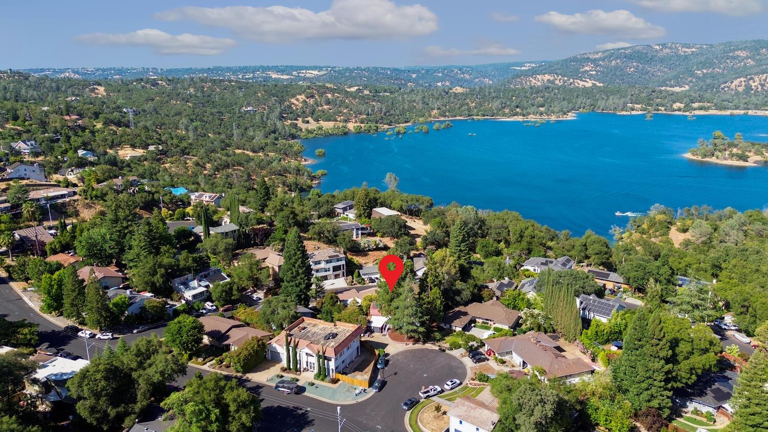 3929 Lake Vista Court