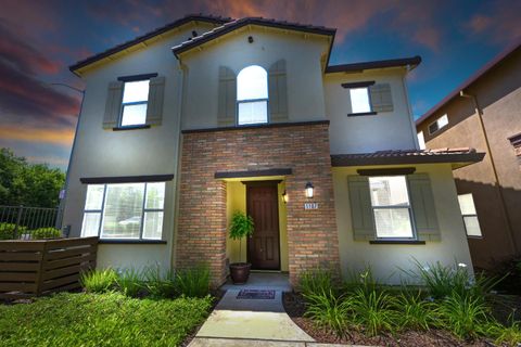 1107 Veranda Folsom CA 95630