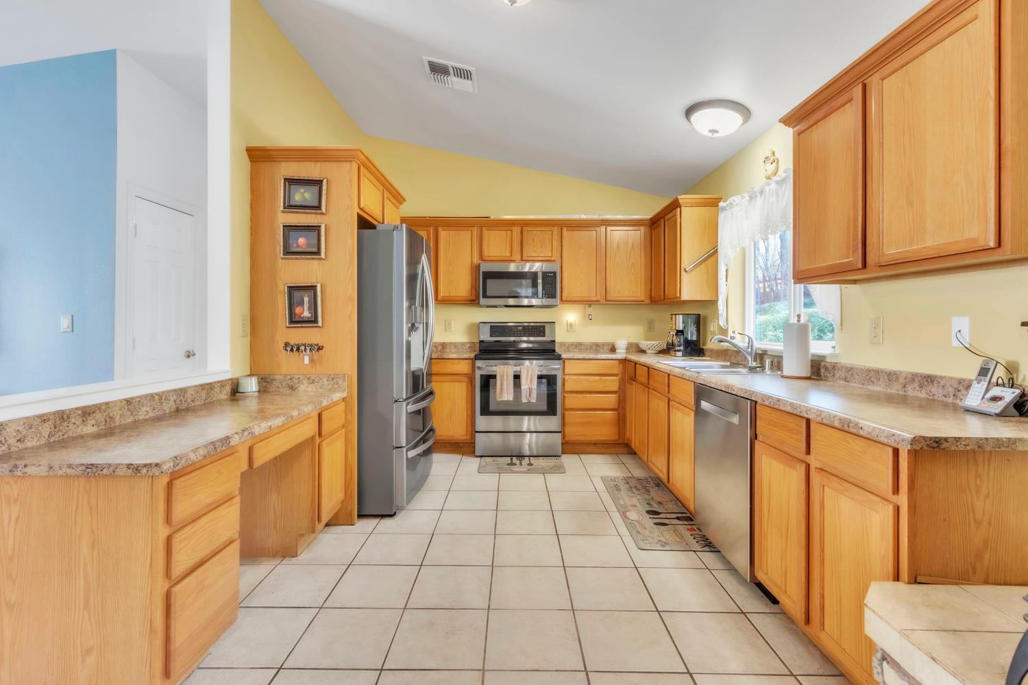 5012 Meadow Glen Drive