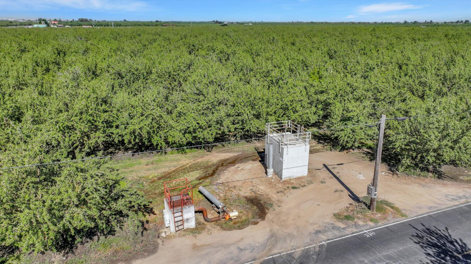 16471 E State Highway 120