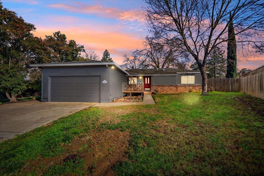 Photo of 6339 New Salem Ct, Carmichael, CA 95608 (MLS # 226003843)