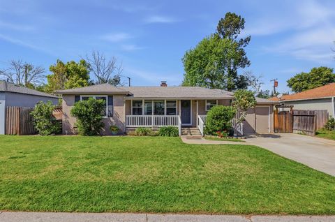 2511 Verna Way Sacramento CA 95821