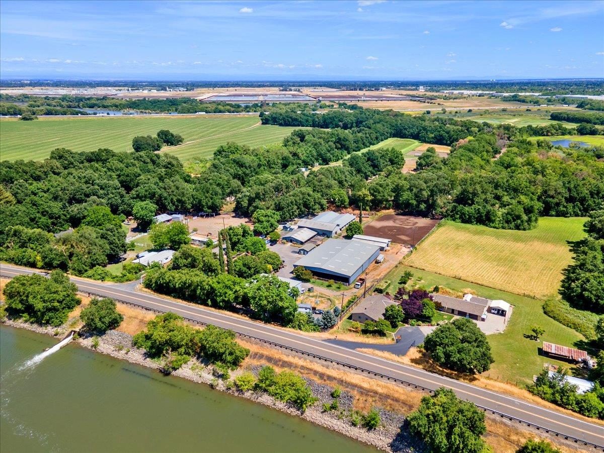 8685 River Road