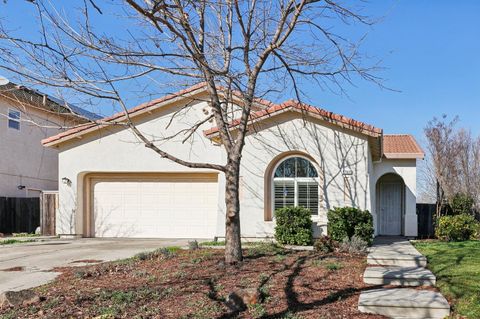 7761 Splendid Way Elk Grove CA 95758