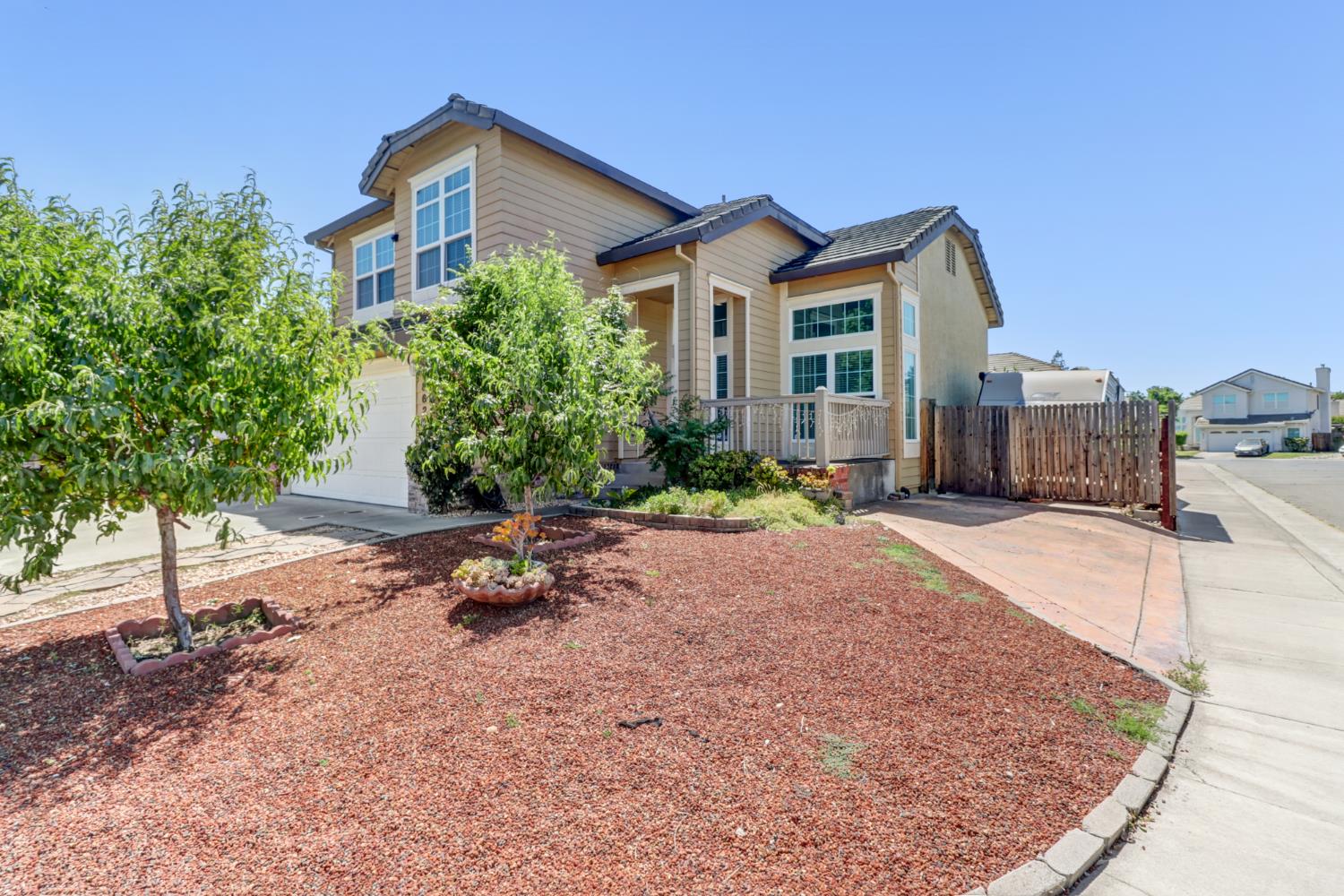 8622 Summer Sun Way