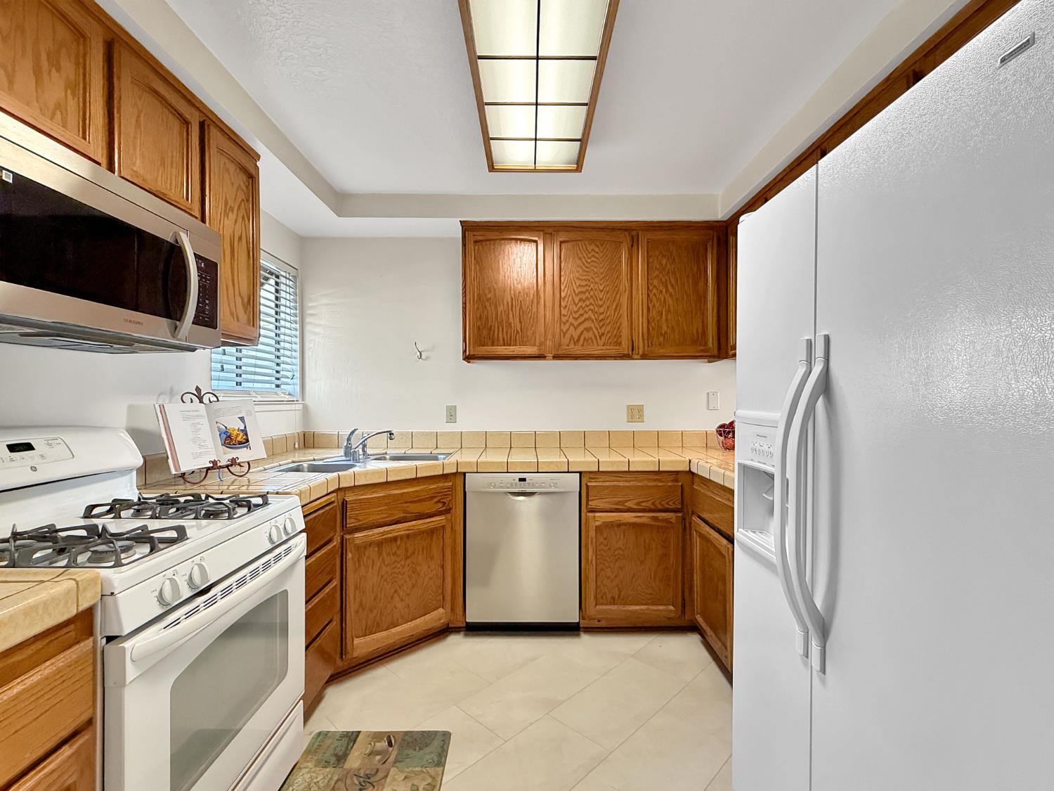7409 Auburn Oaks Court N