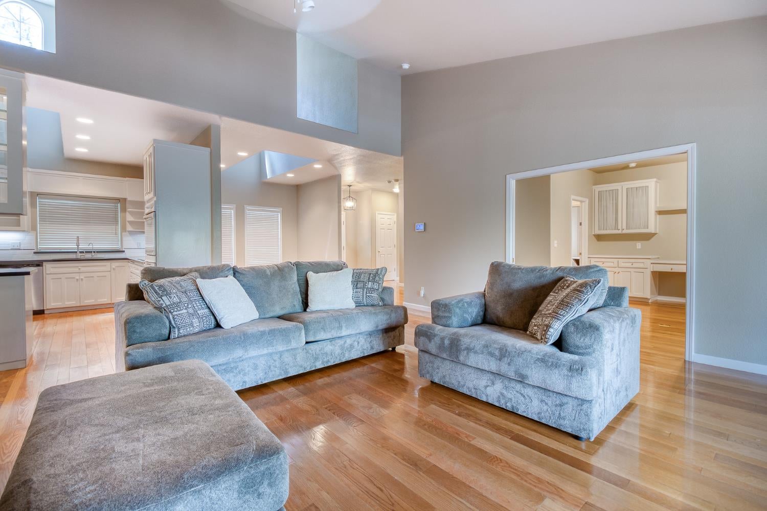 20920 Christopher Circle