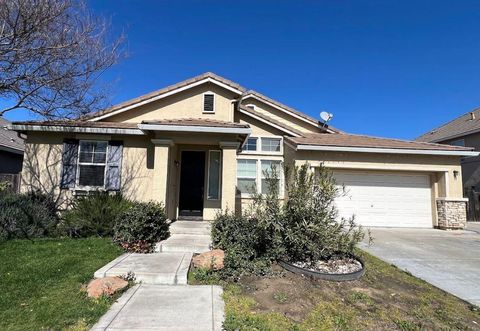 3683 Larian Way Ceres CA 95307
